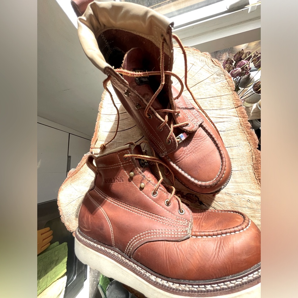 Carolina 6” Soft Moc-Toe Work Boot - image 1